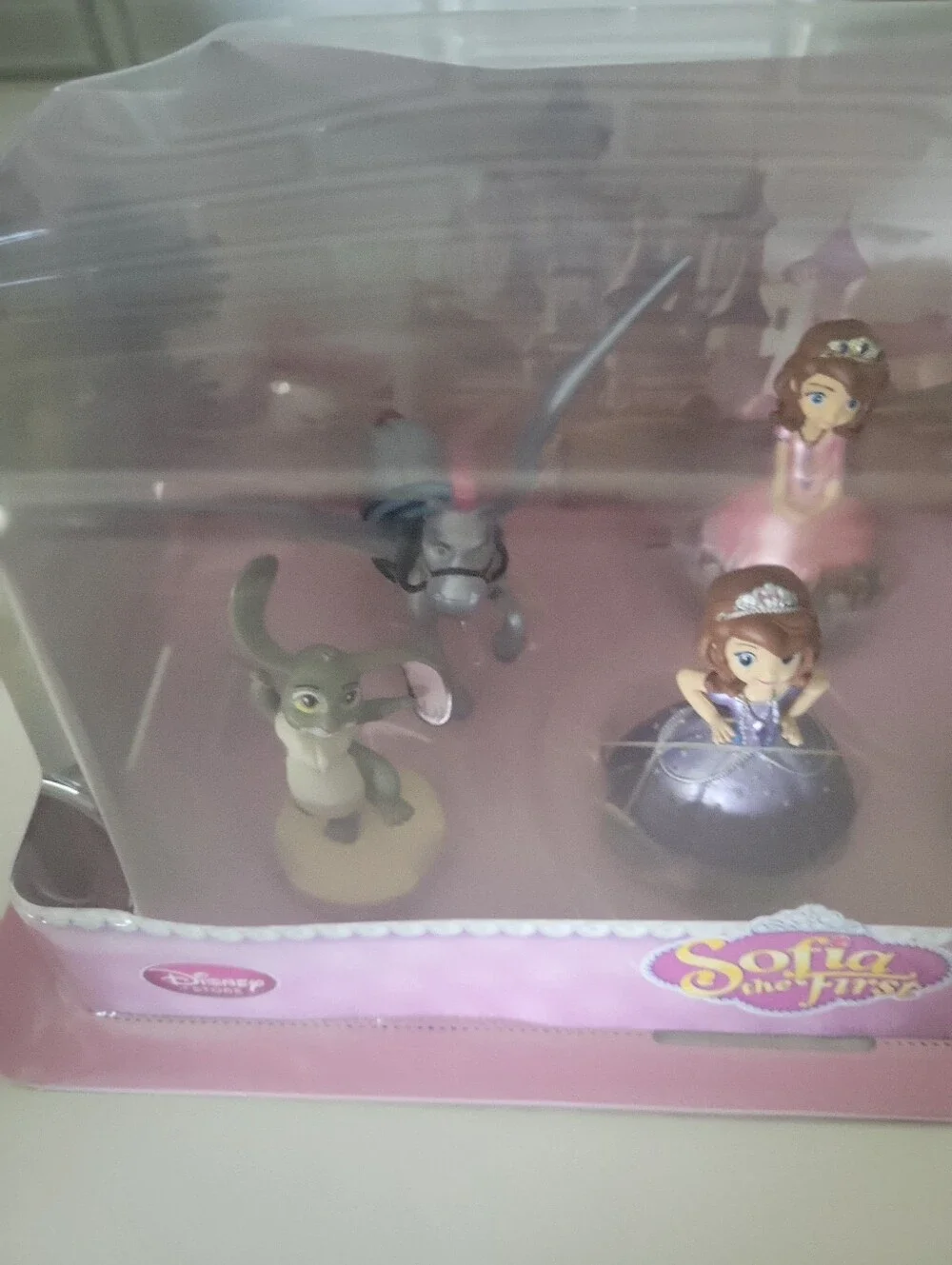 NIB Disney 2012 Sofia The First Exclusive 7 piece Figurine Playset - Sealed